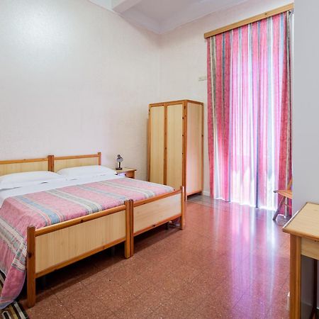 B&B Castiglia Palermo Bagian luar foto